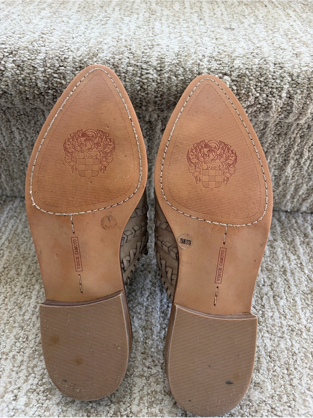 Vince Camuto Sona mules in Taupe. Size 7.5 - Picture 6 of 6